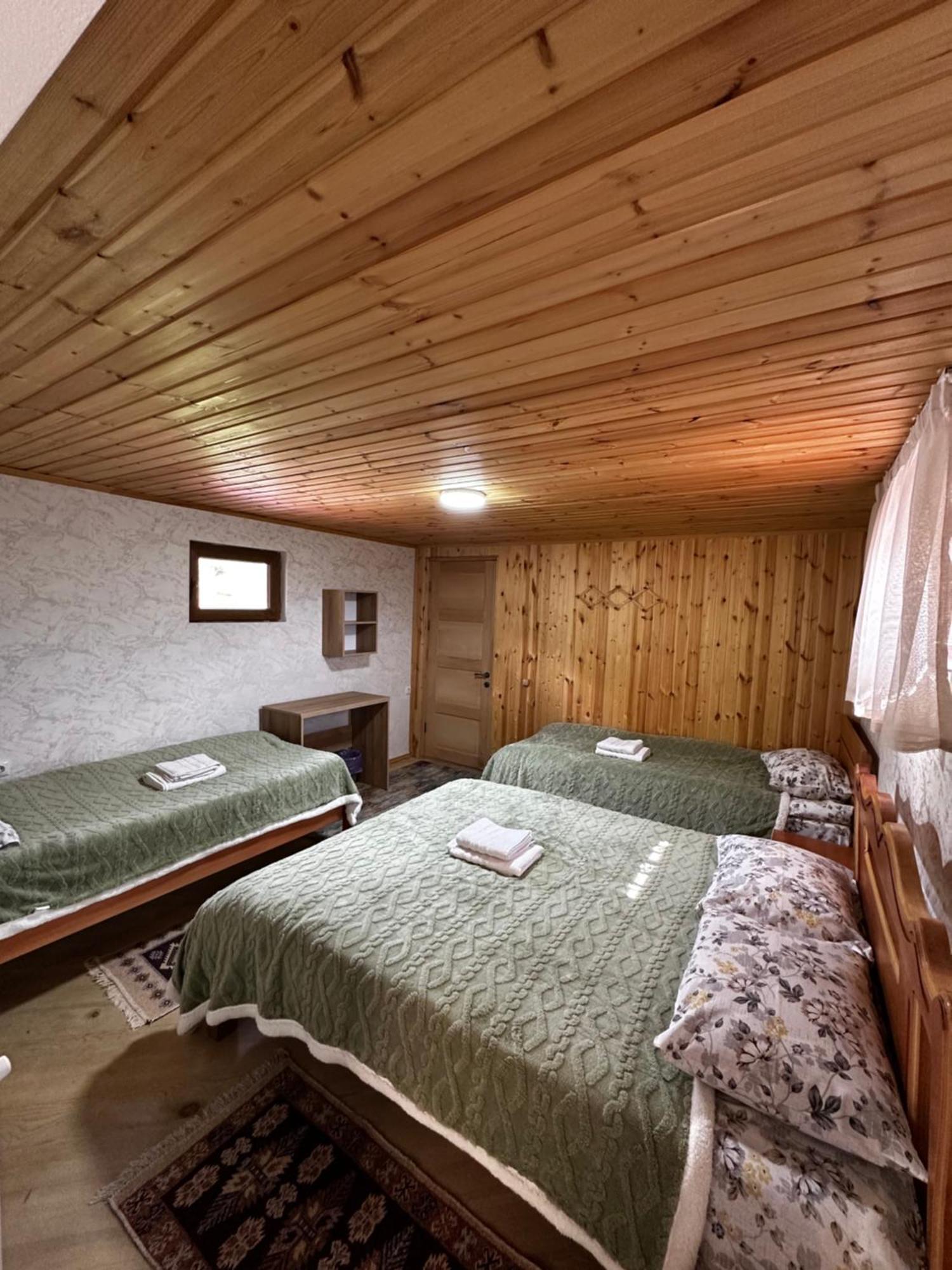 Guest House Victor Zhabeshi Buitenkant foto